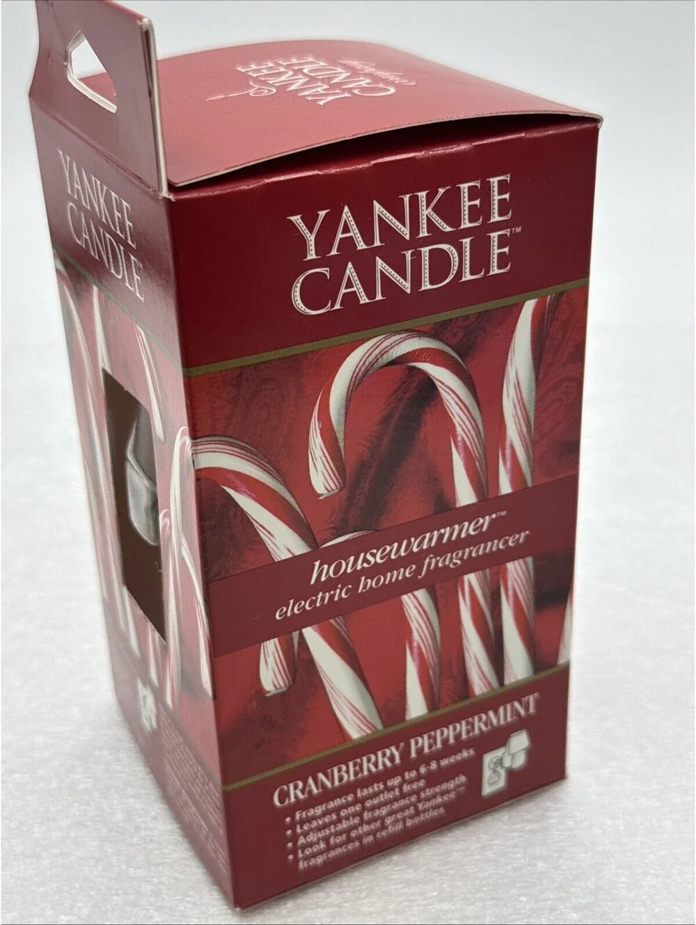 Yankee Candle Christmas Housewarmer Cranberry Peppermint Candy Cane Striped